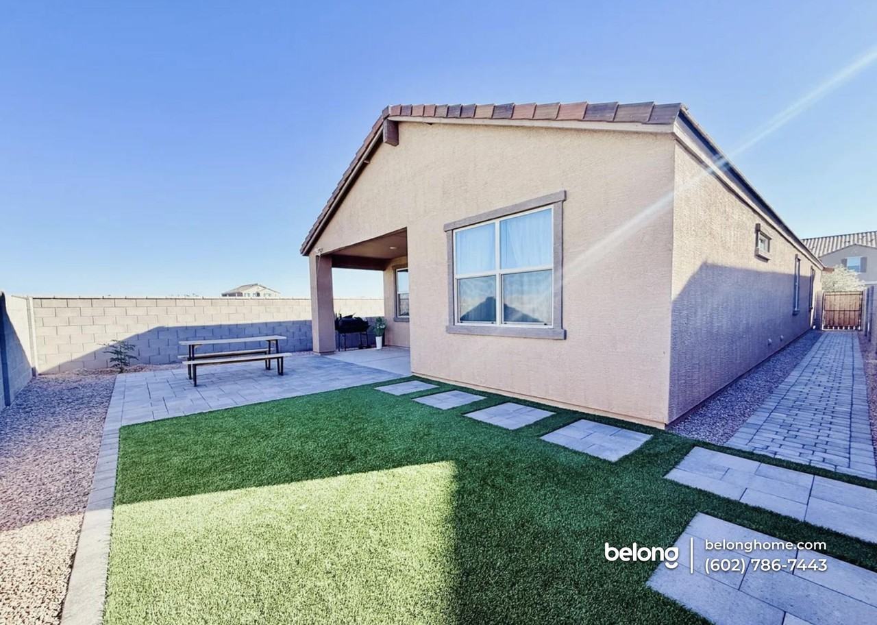 40356 W Shaver Dr - Photo 3 of 15