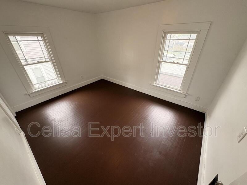 644 Greenlawn Ave - Photo 7 of 10