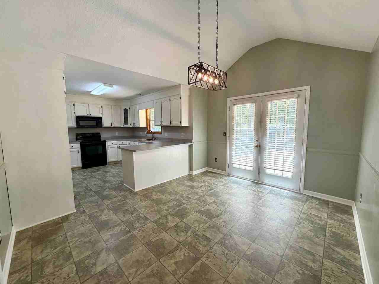 2915 Baigo Ct - Photo 3 of 17