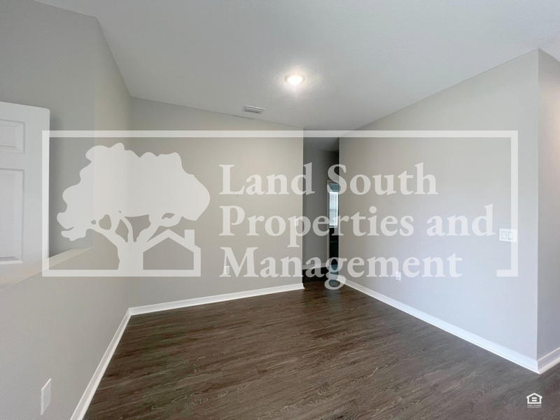 3460 Cup Dr - Photo 3 of 18