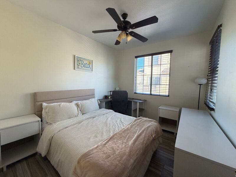 31186 Lavender Ct - Photo 3 of 8