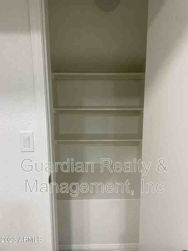 4365 S Potter Dr - Photo 6 of 17