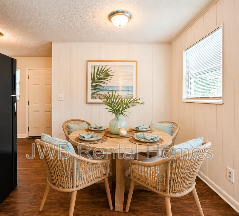 4935 Portsmouth Ave - Photo 5 of 11