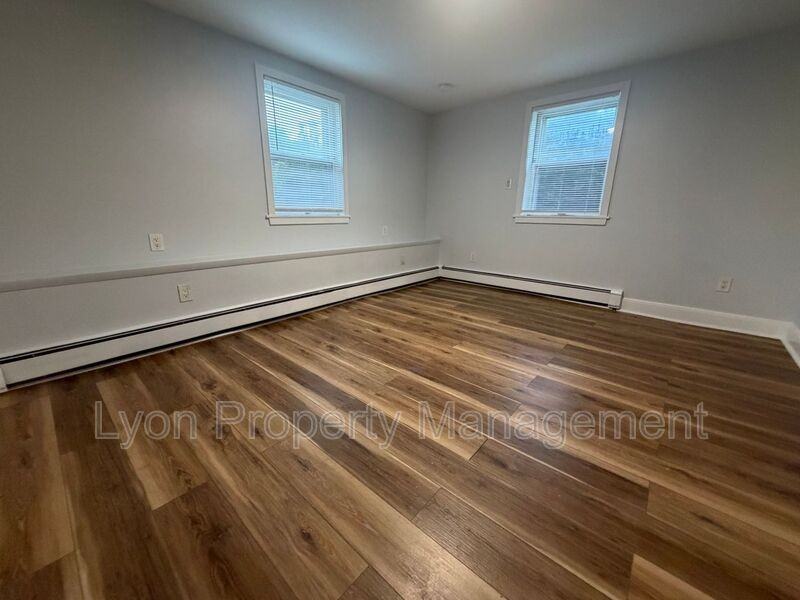 95 Victor St #1 - Photo 2 of 8