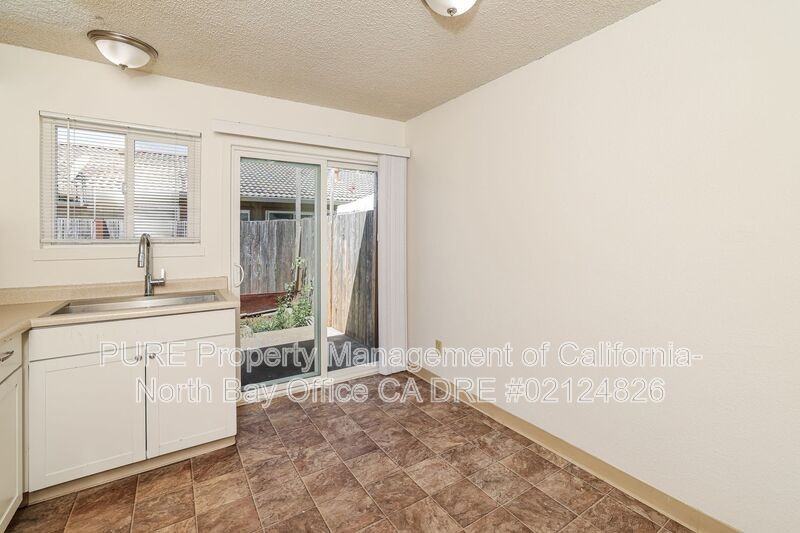 1603 Corby Ave #8 - Photo 5 of 18