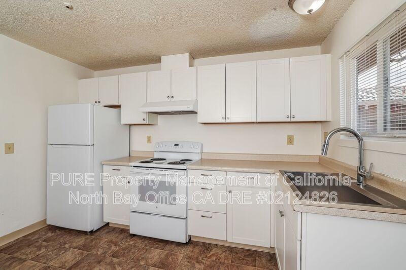 1603 Corby Ave #8 - Photo 7 of 18