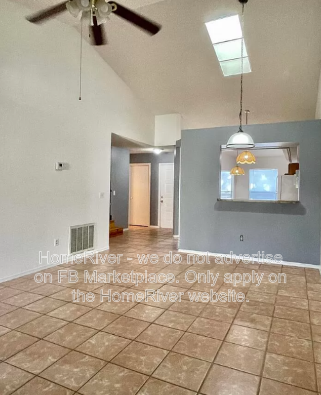 12253 Augusta Woods Cir - Photo 3 of 16
