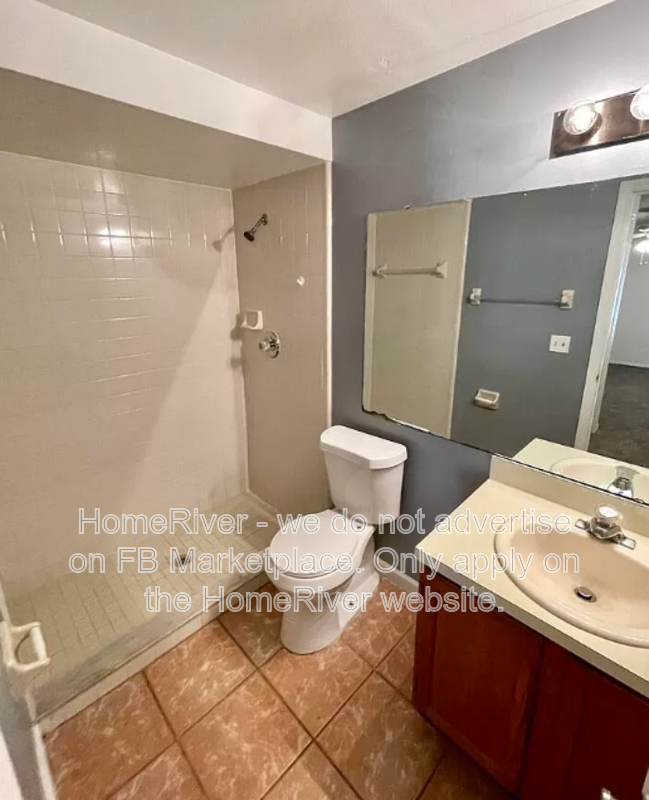 12253 Augusta Woods Cir - Photo 7 of 16