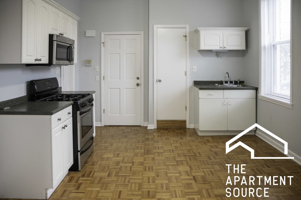 2215 W Wellington Ave #1R - Photo 6 of 23