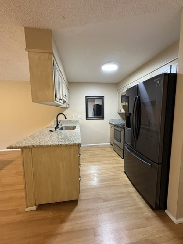 5100 Parkhurst Dr - Photo 4 of 14