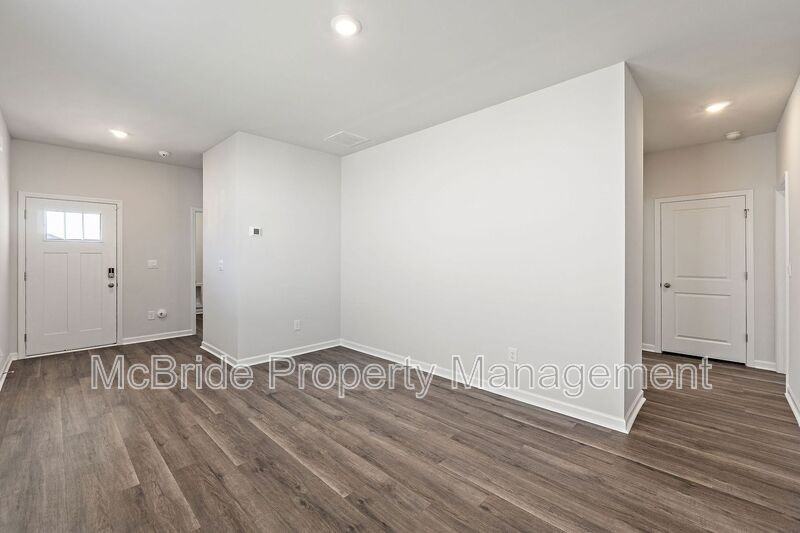 963 Raghorn Rd - Photo 3 of 22