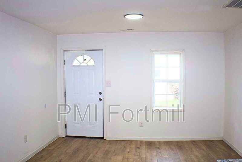 207 Friedheim Rd - Photo 5 of 15