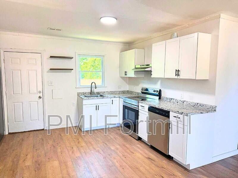 207 Friedheim Rd - Photo 6 of 15