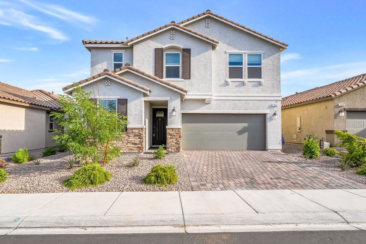 7547 Mojave Wind Ave - Photo 2 of 25