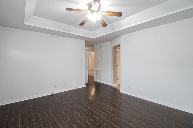 236 Golden Pond Ave - Photo 3 of 27