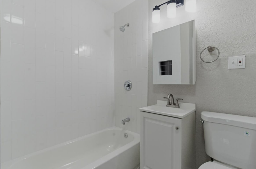 6310 S Benton Ave - Photo 7 of 7