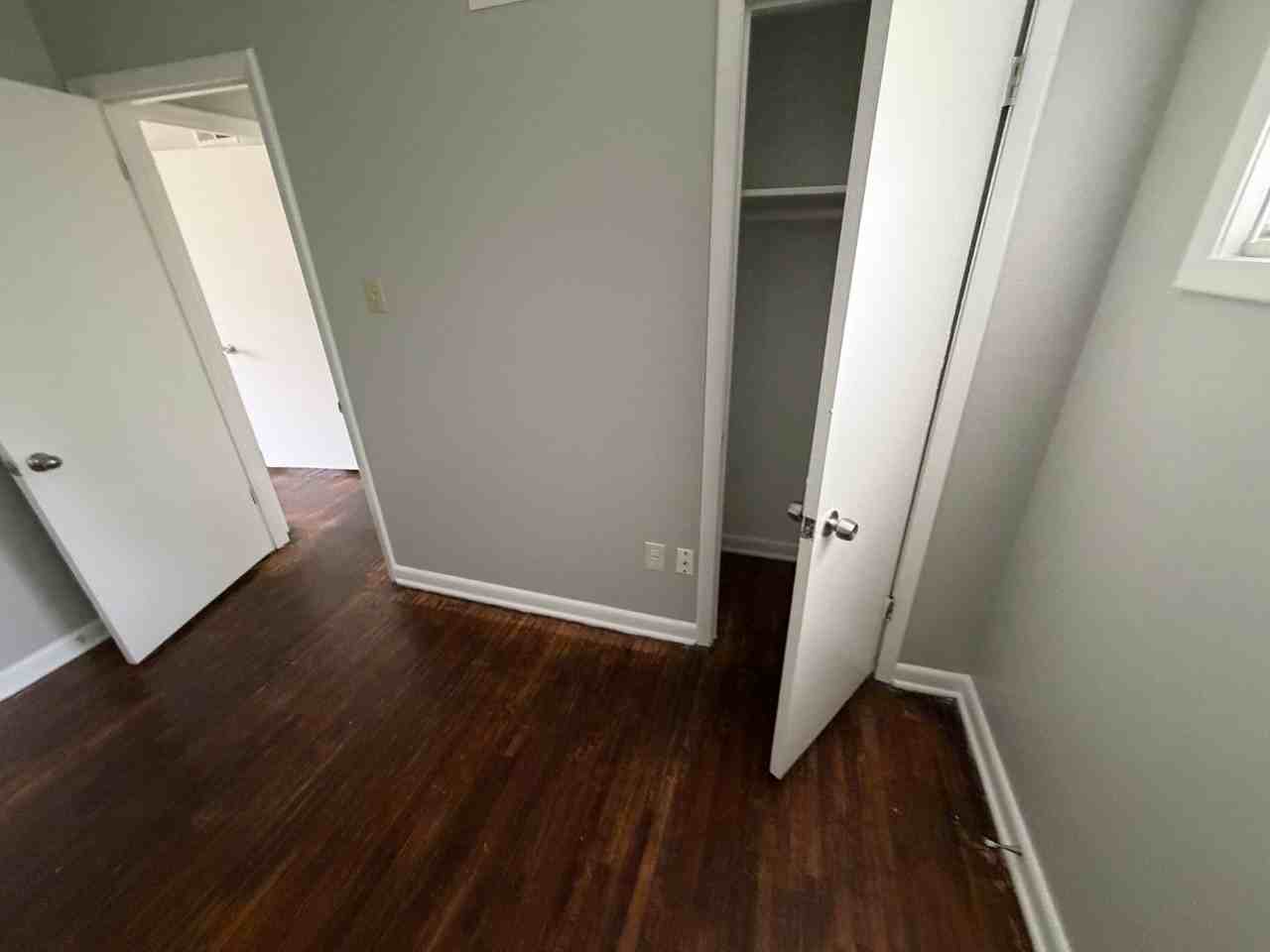 344 E Shelby Dr - Photo 5 of 11