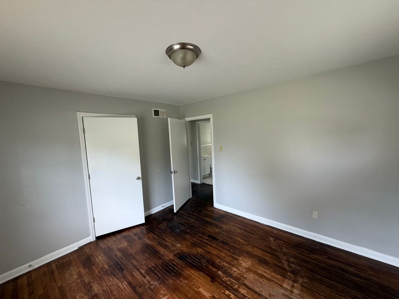 344 E Shelby Dr - Photo 6 of 11