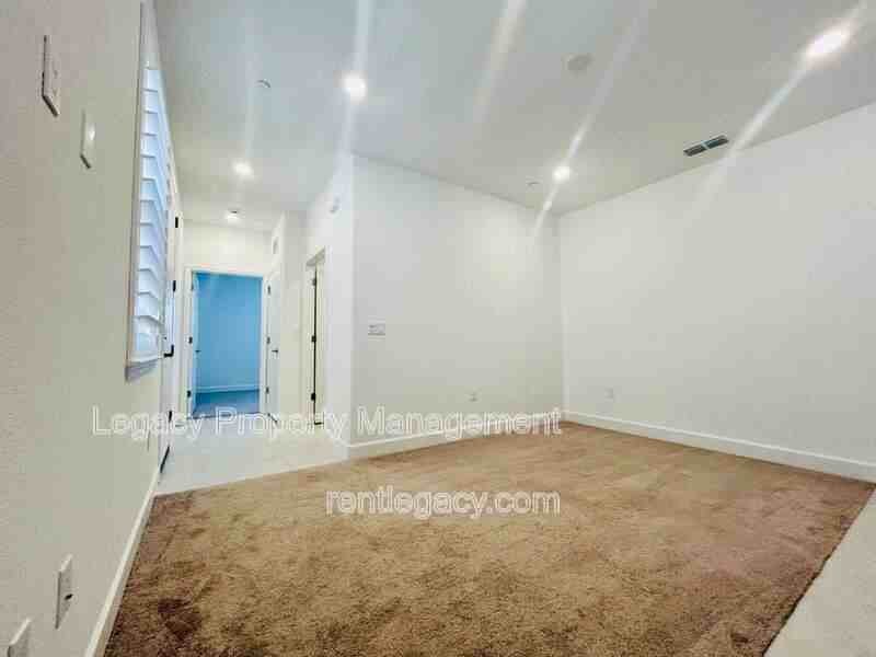 4098 Azul Way - Photo 7 of 12
