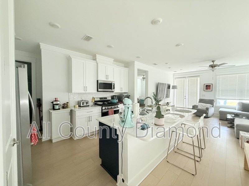 861 Breakfast Point Blvd - Photo 5 of 28