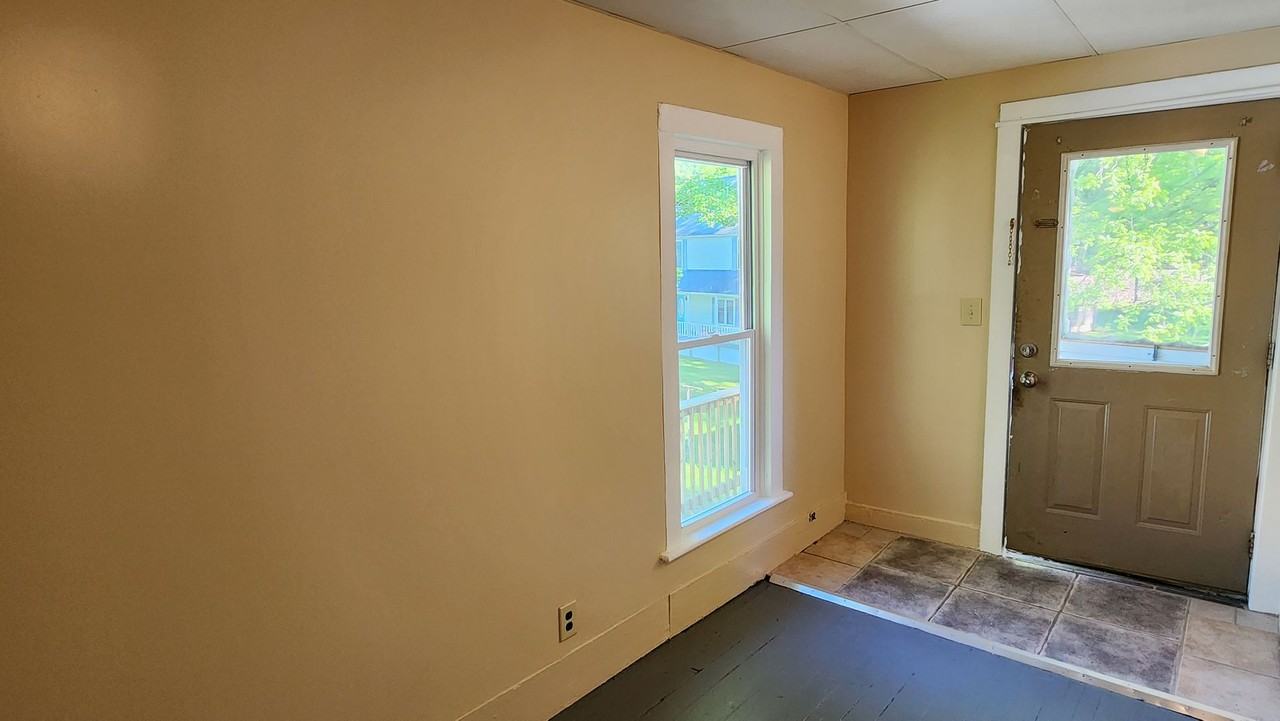 313 Wildwood Ave - Photo 7 of 19