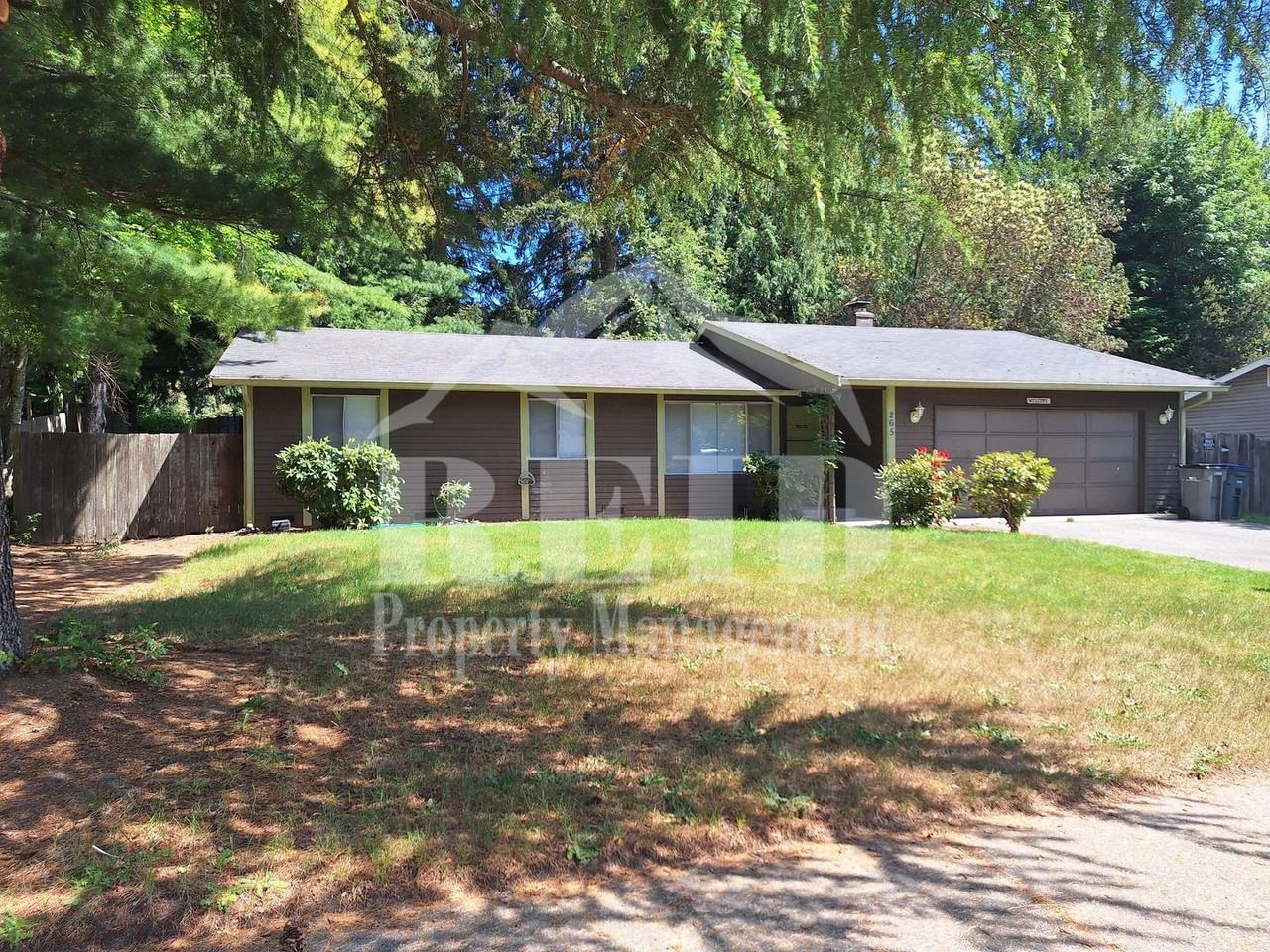 265 Ne Silver Pine Dr