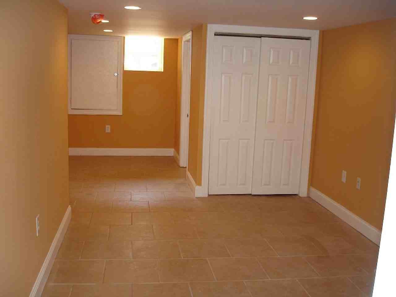 1321 S 32nd St - Photo 6 of 7