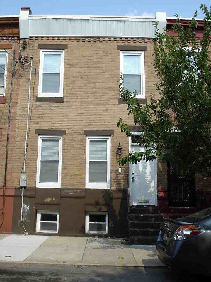 1321 S 32nd St - Photo 7 of 7