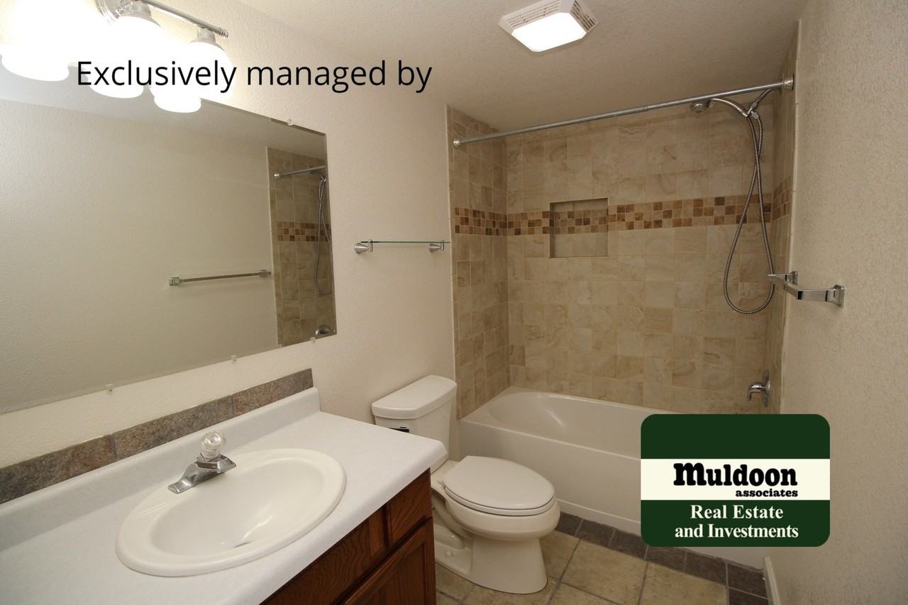 1139 E Jaroso Dr - Photo 6 of 12