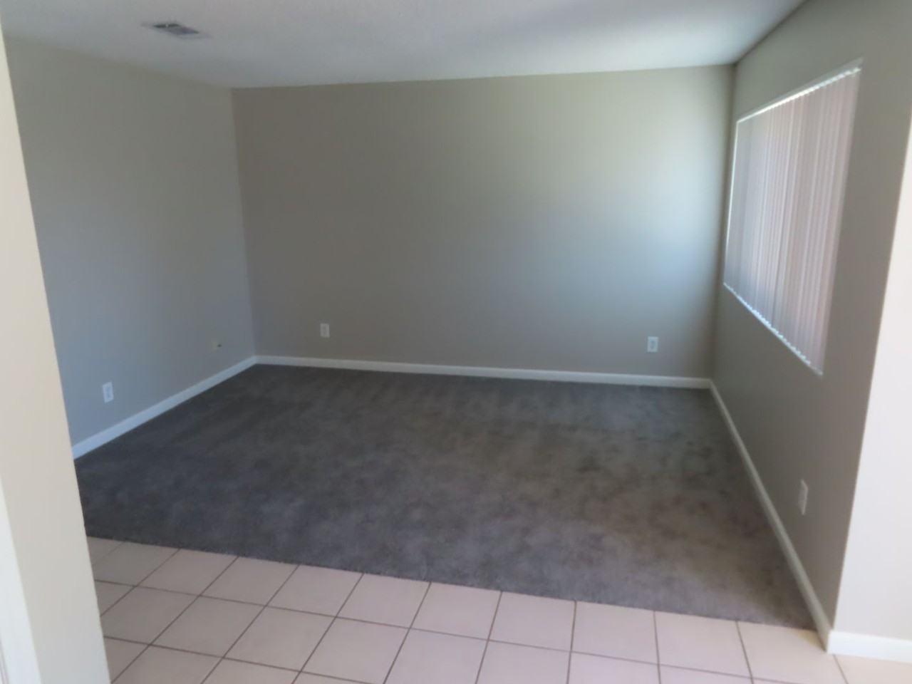 4912 Tyler St - Photo 4 of 22