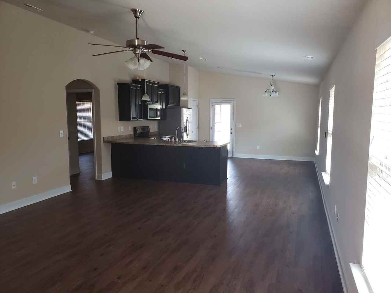 119 Joe Fletcher Dr - Photo 2 of 17
