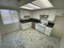 16450L - Photo 1 of 1
