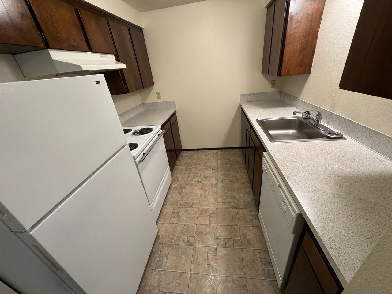 3232 Ne Lancaster St #1 - Photo 5 of 7