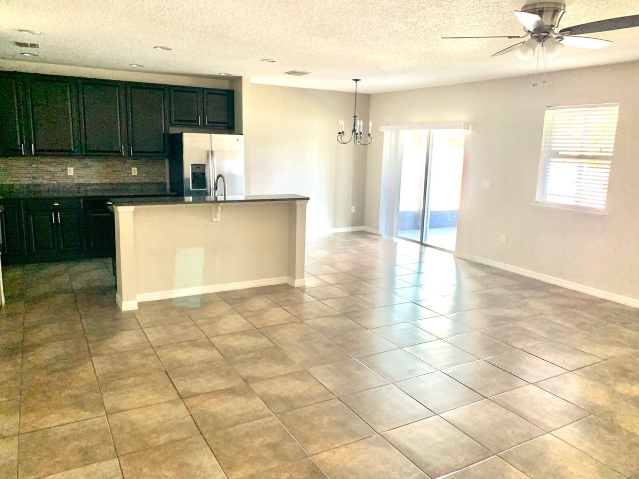 2855 Moonstone Bnd - Photo 3 of 23