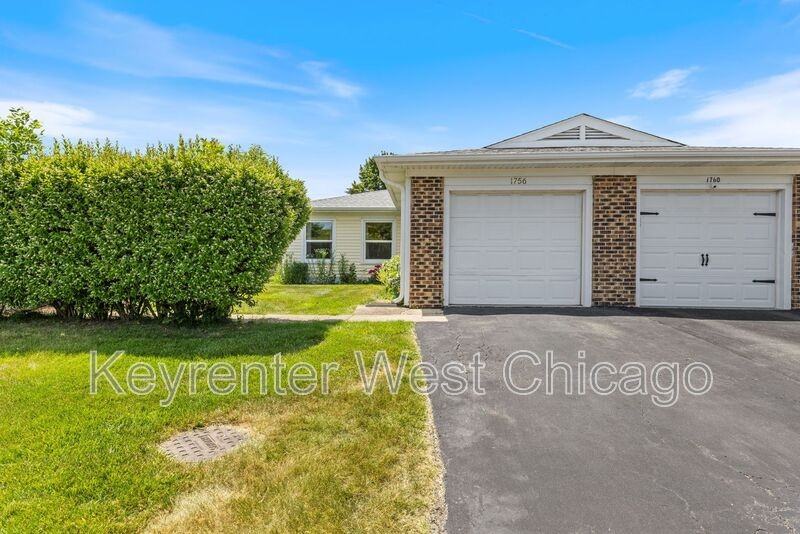 1756 Gilberto St - Photo 2 of 21