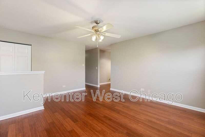 1756 Gilberto St - Photo 5 of 21