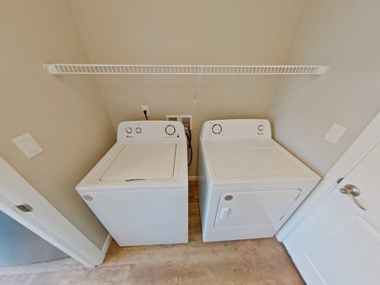 103/105 North 10th Street - Photo 7 of 18