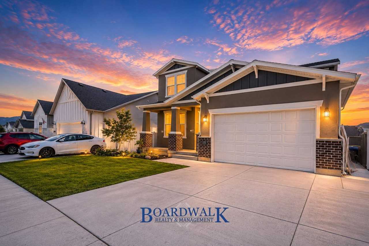 6386 N Wanlass Hl - Photo 2 of 42