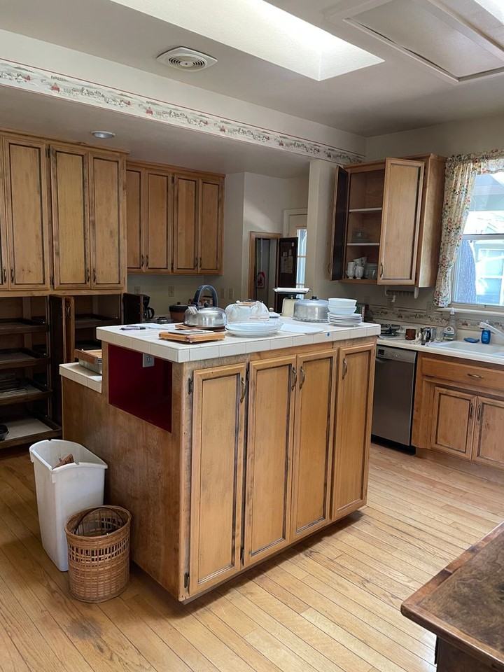 12439 Homestead Way - Photo 6 of 21