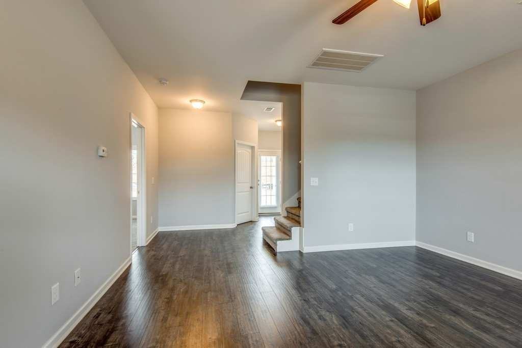 7403 Marisa Way - Photo 5 of 28