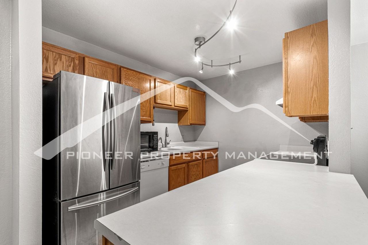 13087 W Cedar Dr #227 - Photo 5 of 17