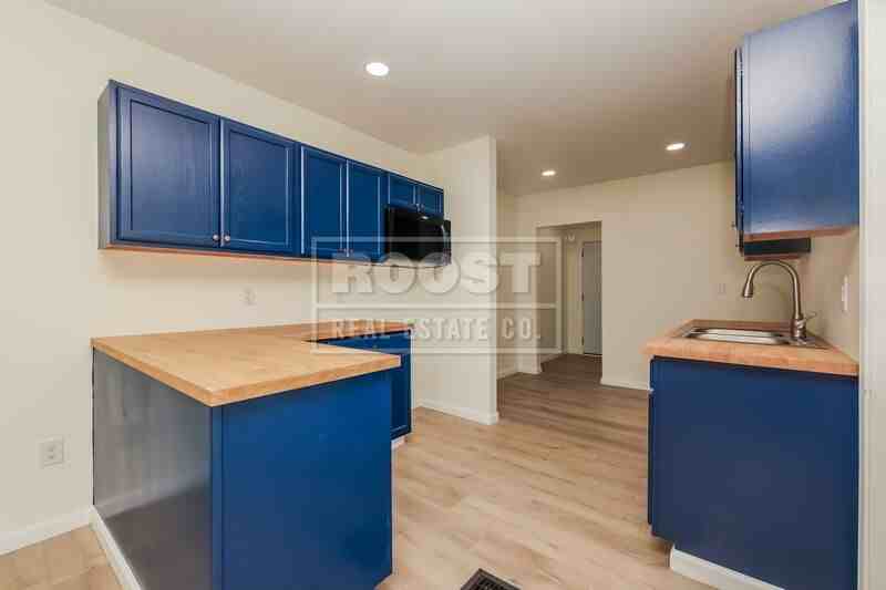 955 Avondale Ave - Photo 6 of 10