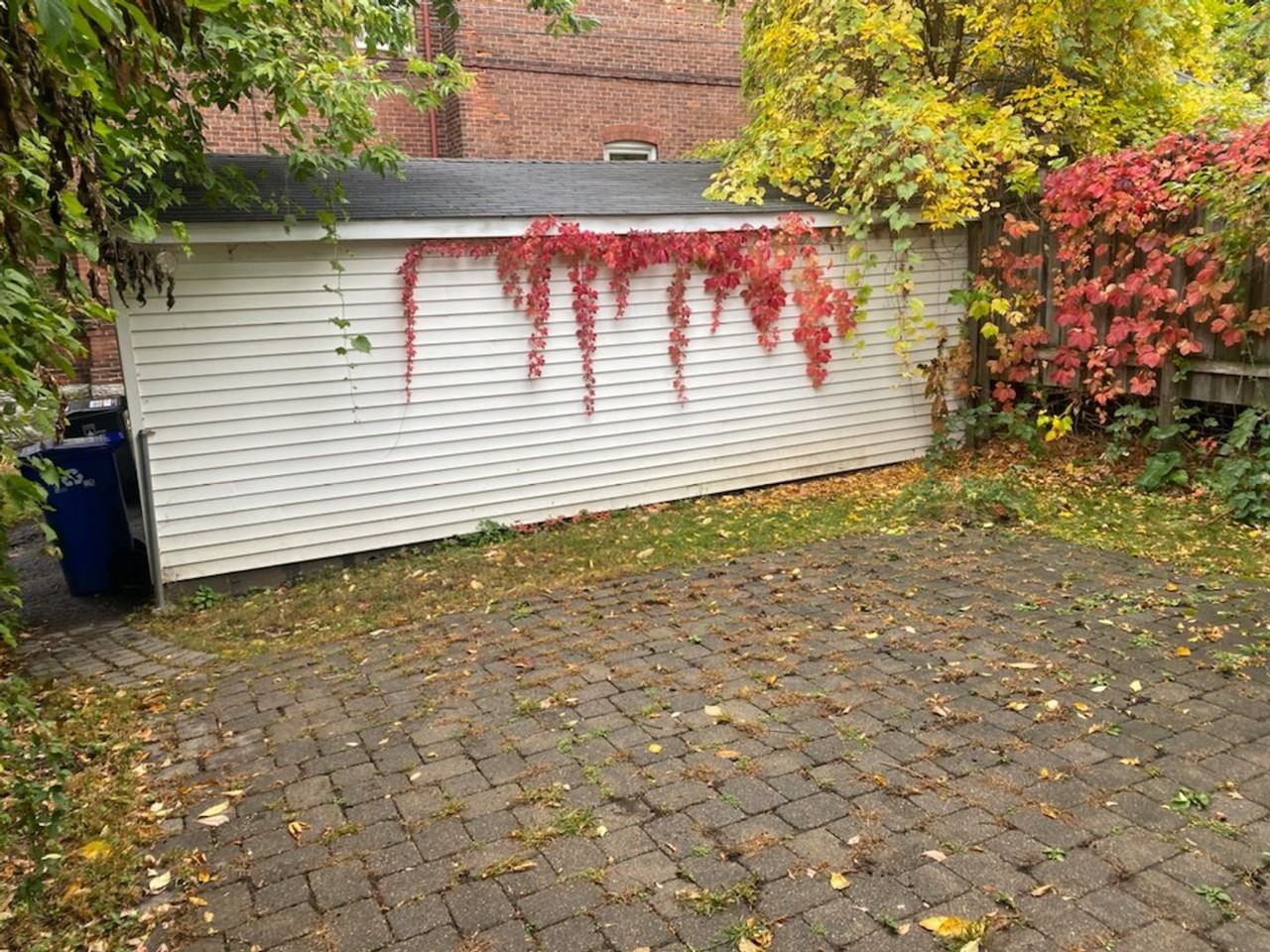 848 Ottawa Ave - Photo 2 of 11