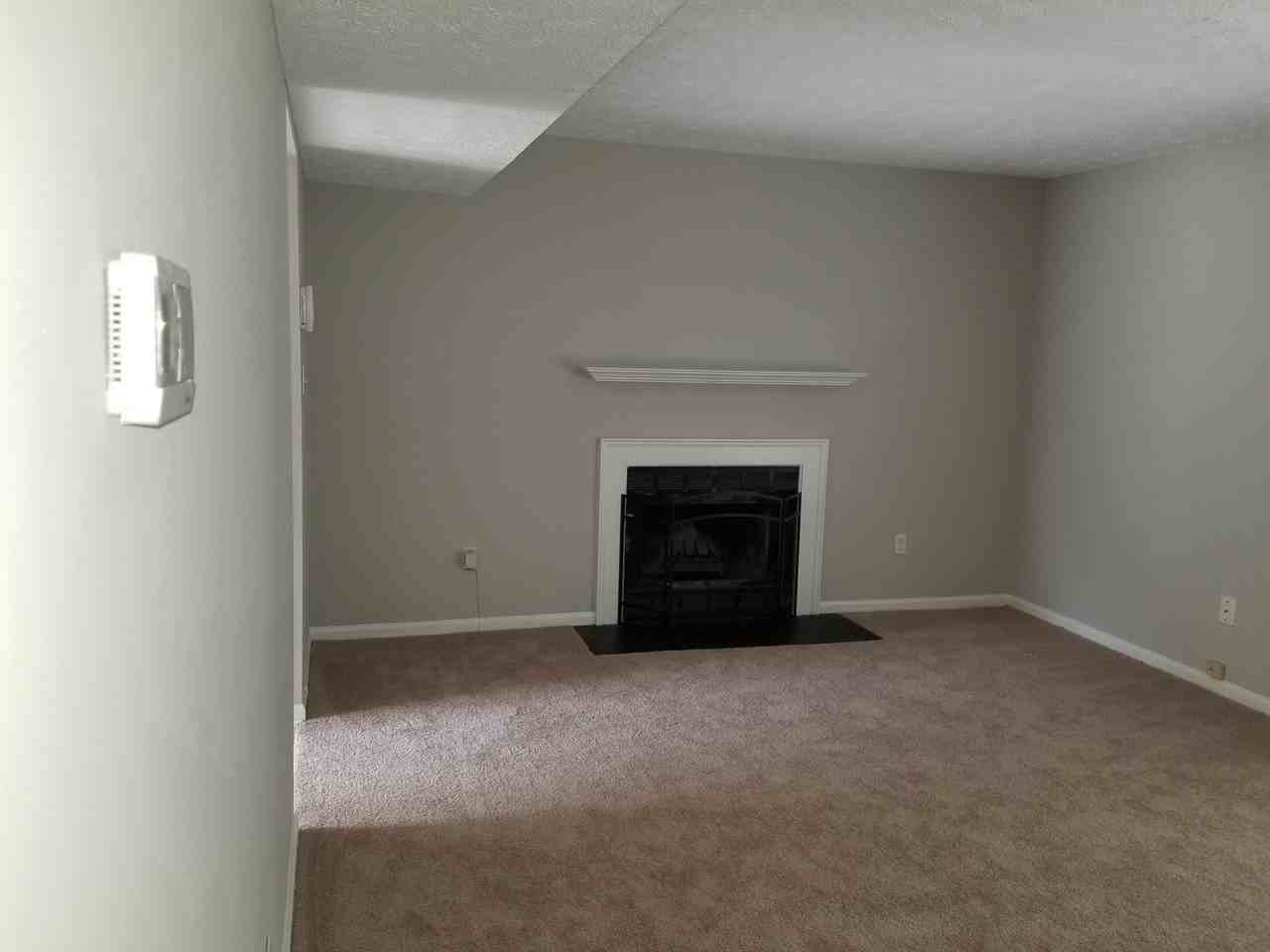 1125 Old Denbigh Blvd - Photo 6 of 18