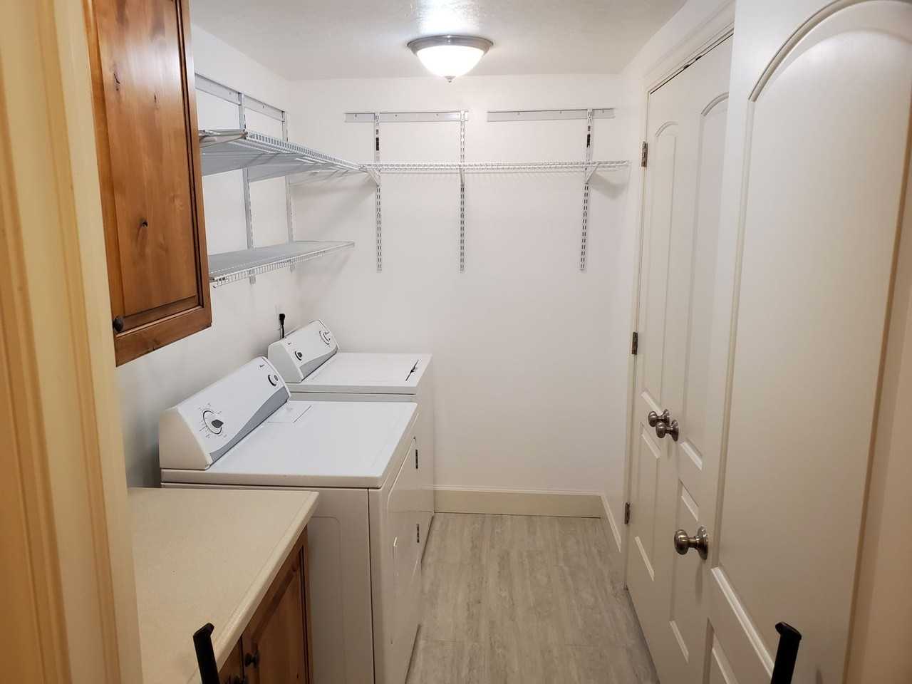 1018 N 985 W #508 - Photo 4 of 5