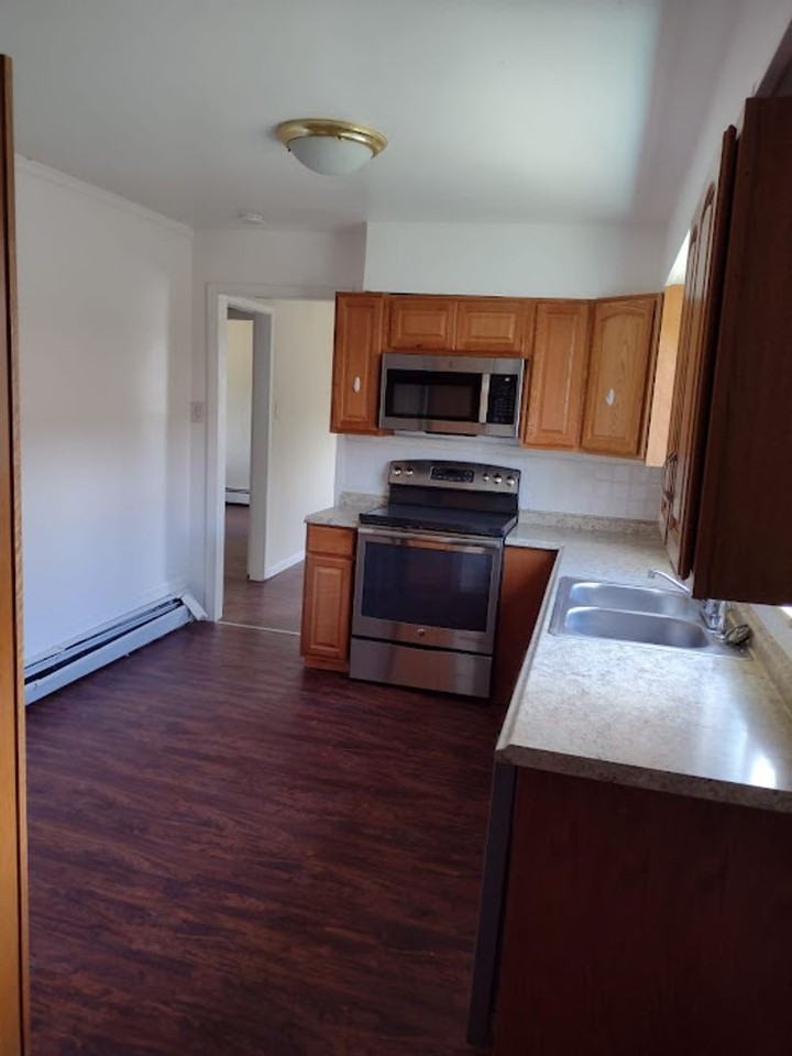 905 Nevada Ave - Photo 6 of 22