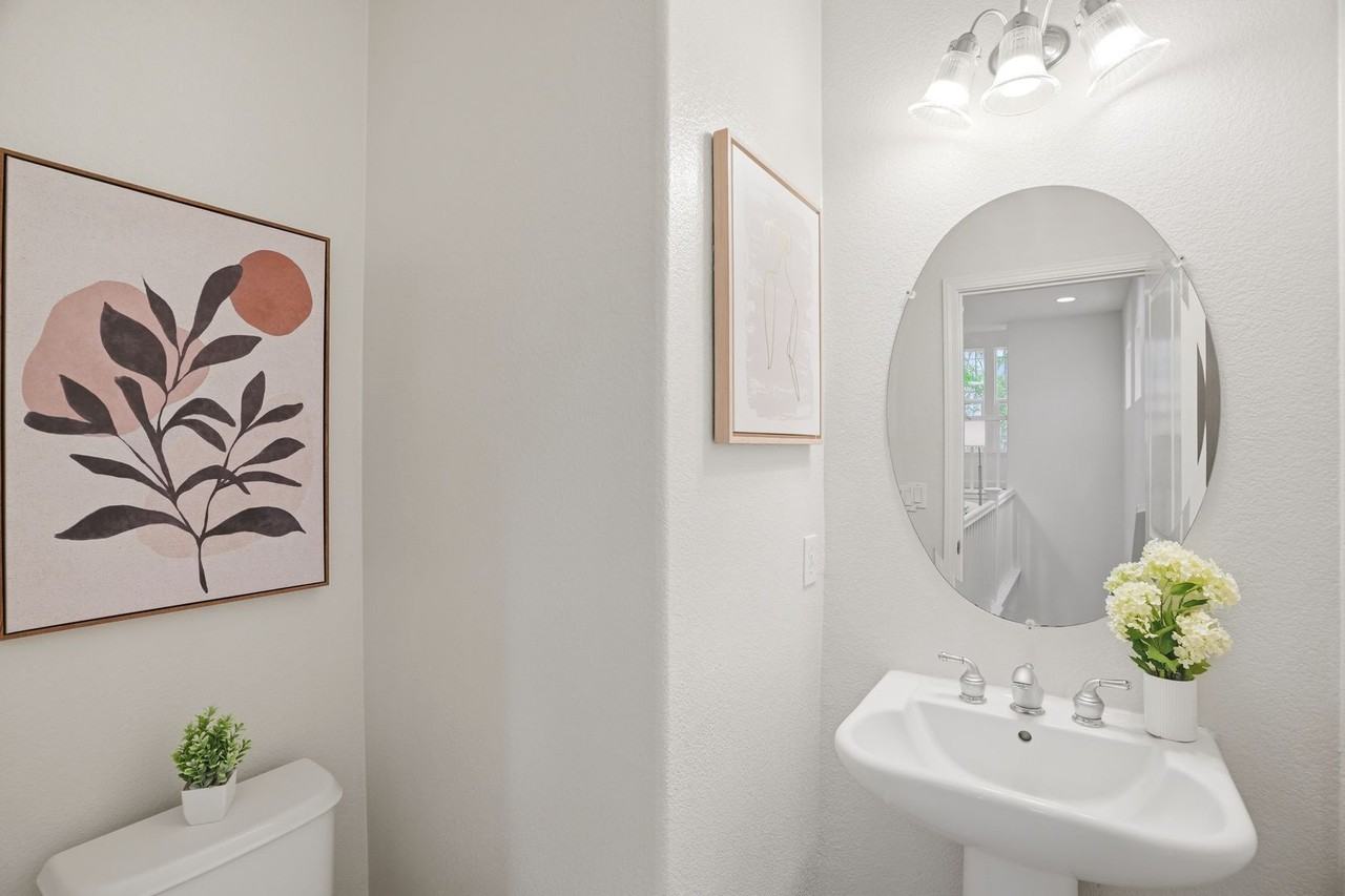 4142 Tobin Cir - Photo 3 of 36