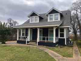 featured image of 1349 Glen Oak Pl