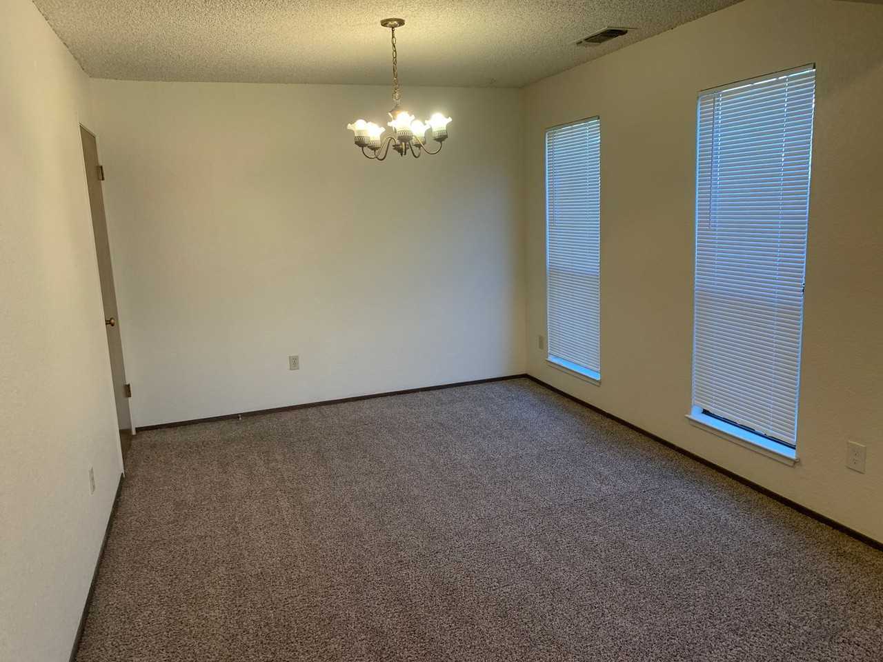 2700 Dels Ln - Photo 5 of 14