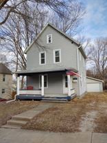825 42nd St - Photo 1 of 1